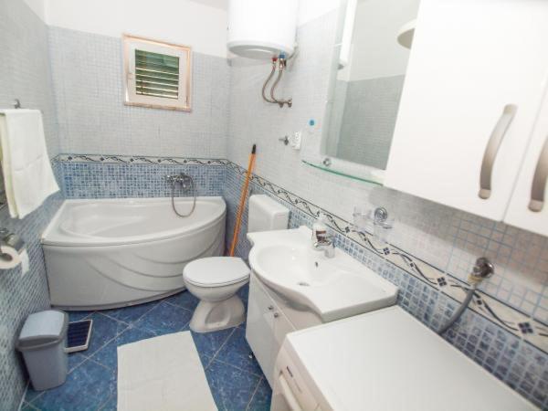 Apartmani Abesinac Макарска Экстерьер фото