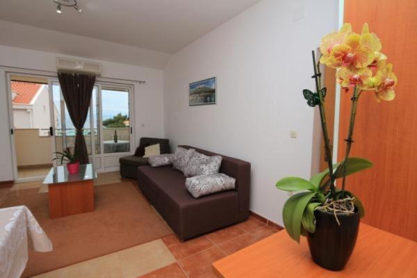 Apartmani Abesinac Макарска Экстерьер фото