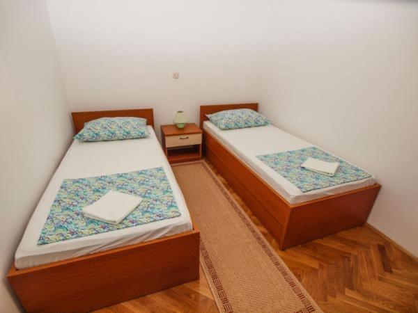 Apartmani Abesinac Макарска Экстерьер фото